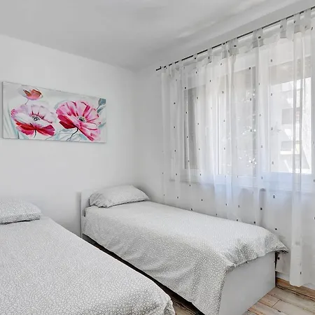 Lina Apartment